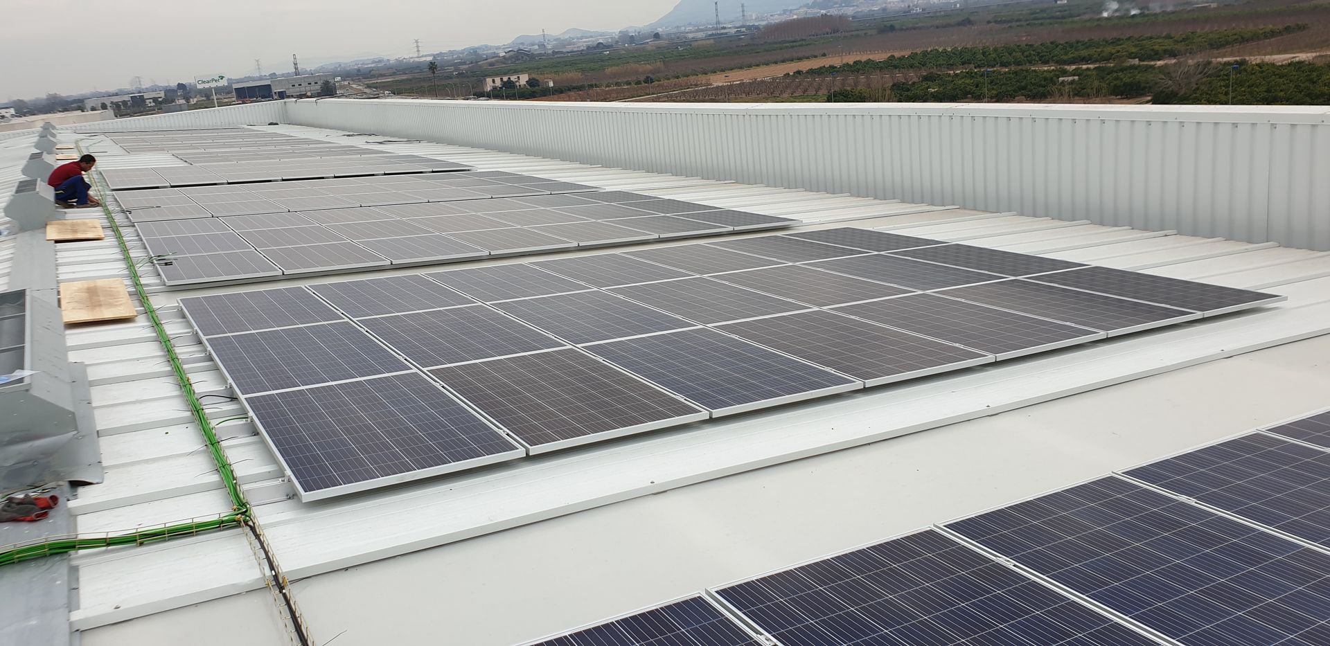 Editorial — instalación fotovoltaica JONSOK